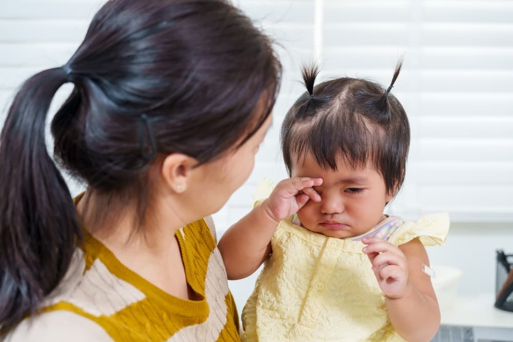 KIPI Setelah Vaksin pada Anak: Cara Membedakan Reaksi Normal dan Tanda Bahaya Pasca Imunisasi