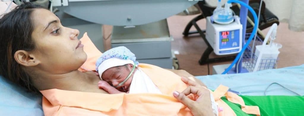 Kangaroo Mother Care (KMC): Metode Sederhana dan Efektif untuk Bayi Prematur dan Berat Badan Lahir Rendah