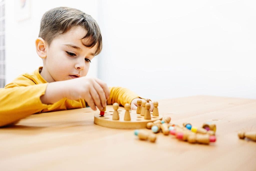 Autism Spectrum Disorder: Diagnosis dan Tatalaksana