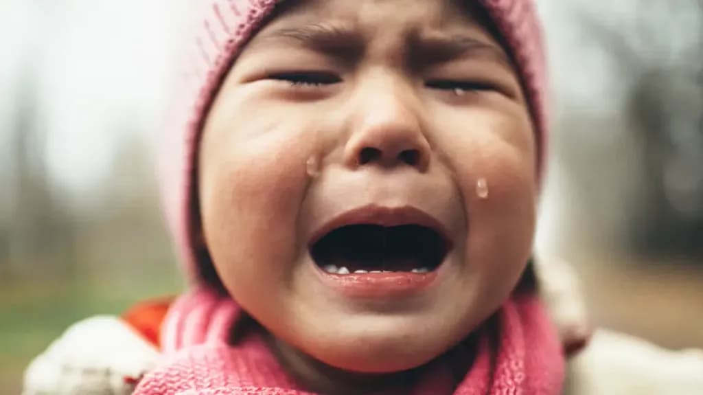 “Mama, Jangan Pergi!”: Kenali Separation Anxiety Disorder pada Anak